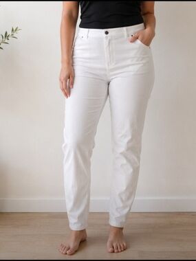 HUE White Straight Leg High Rise Pull On Summer Casual Jeans Size XL